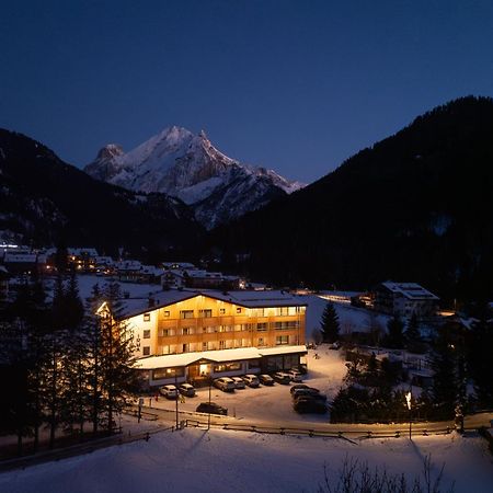 Dolomiten Hotel Irma カナツェーイ エクステリア 写真