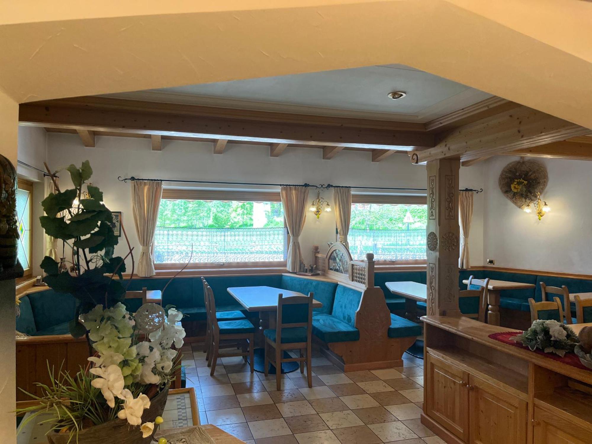 Dolomiten Hotel Irma カナツェーイ エクステリア 写真