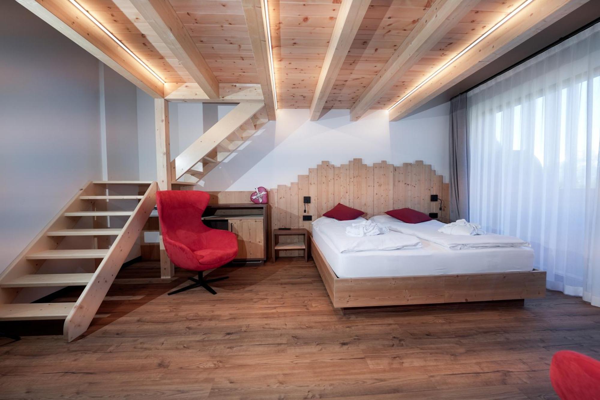 Dolomiten Hotel Irma カナツェーイ エクステリア 写真