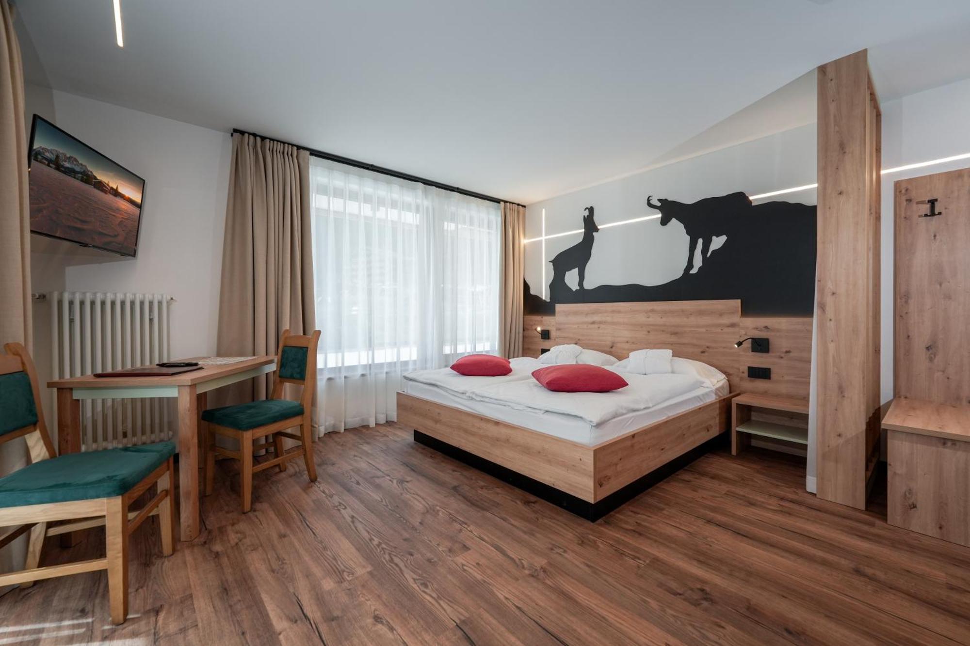 Dolomiten Hotel Irma カナツェーイ エクステリア 写真