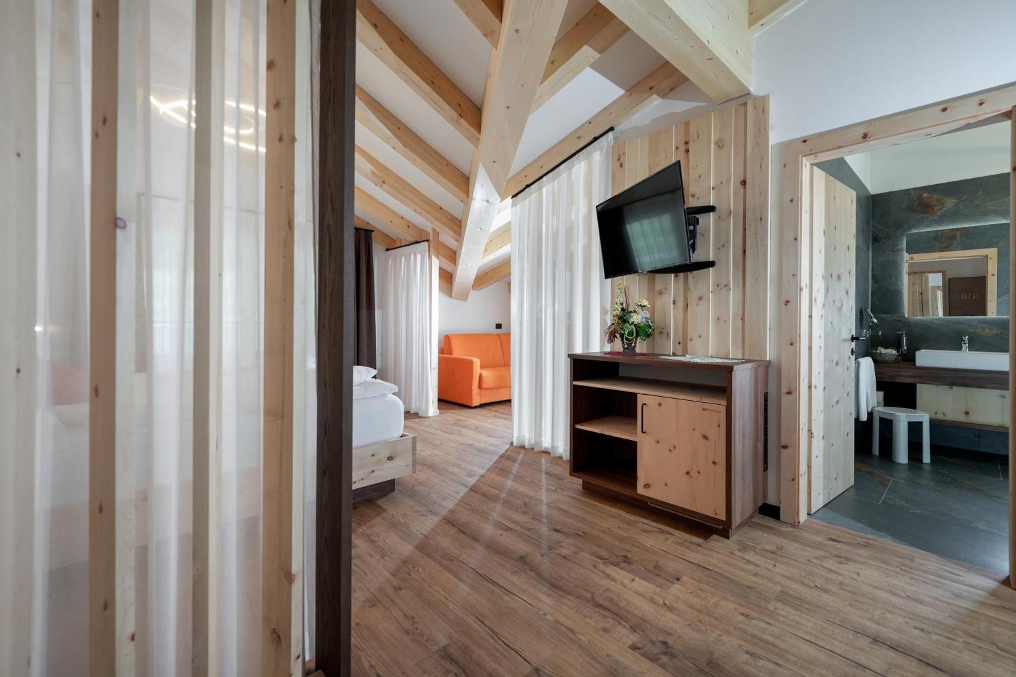 Dolomiten Hotel Irma カナツェーイ エクステリア 写真